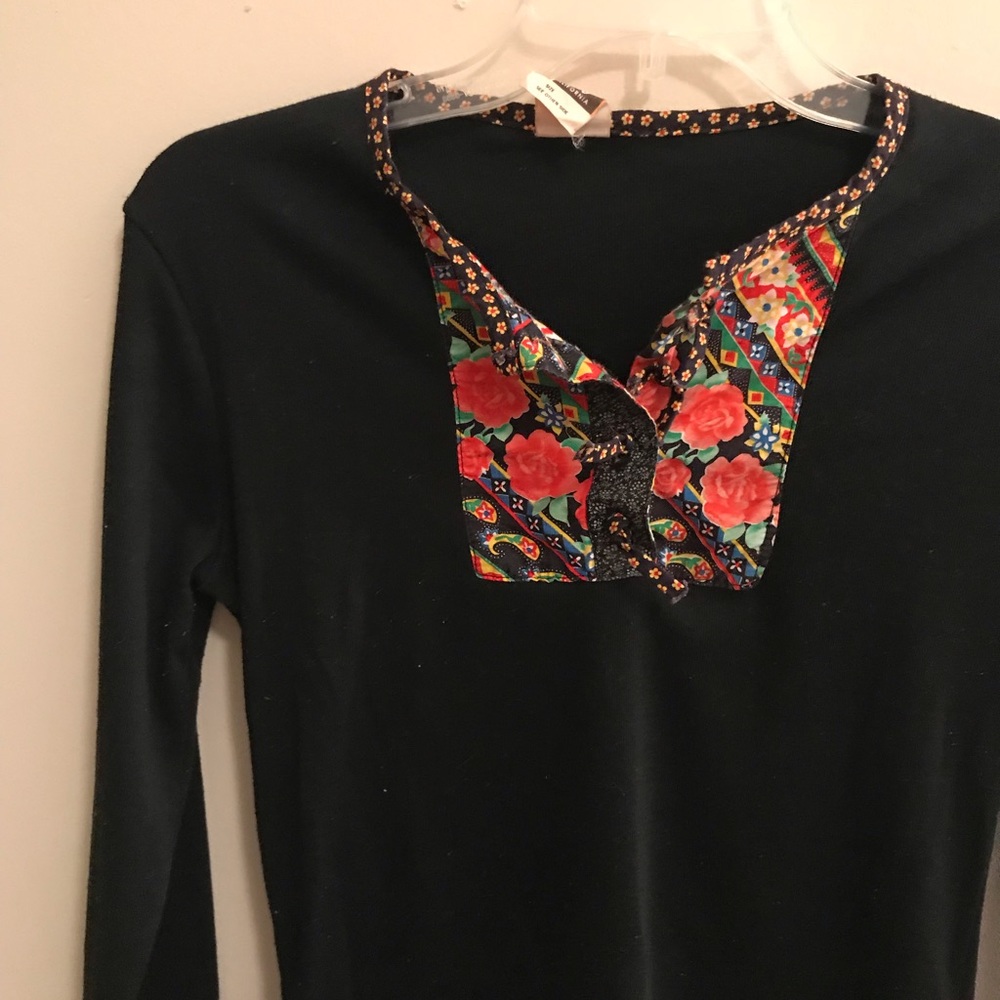 black long sleeve tee with flower detail